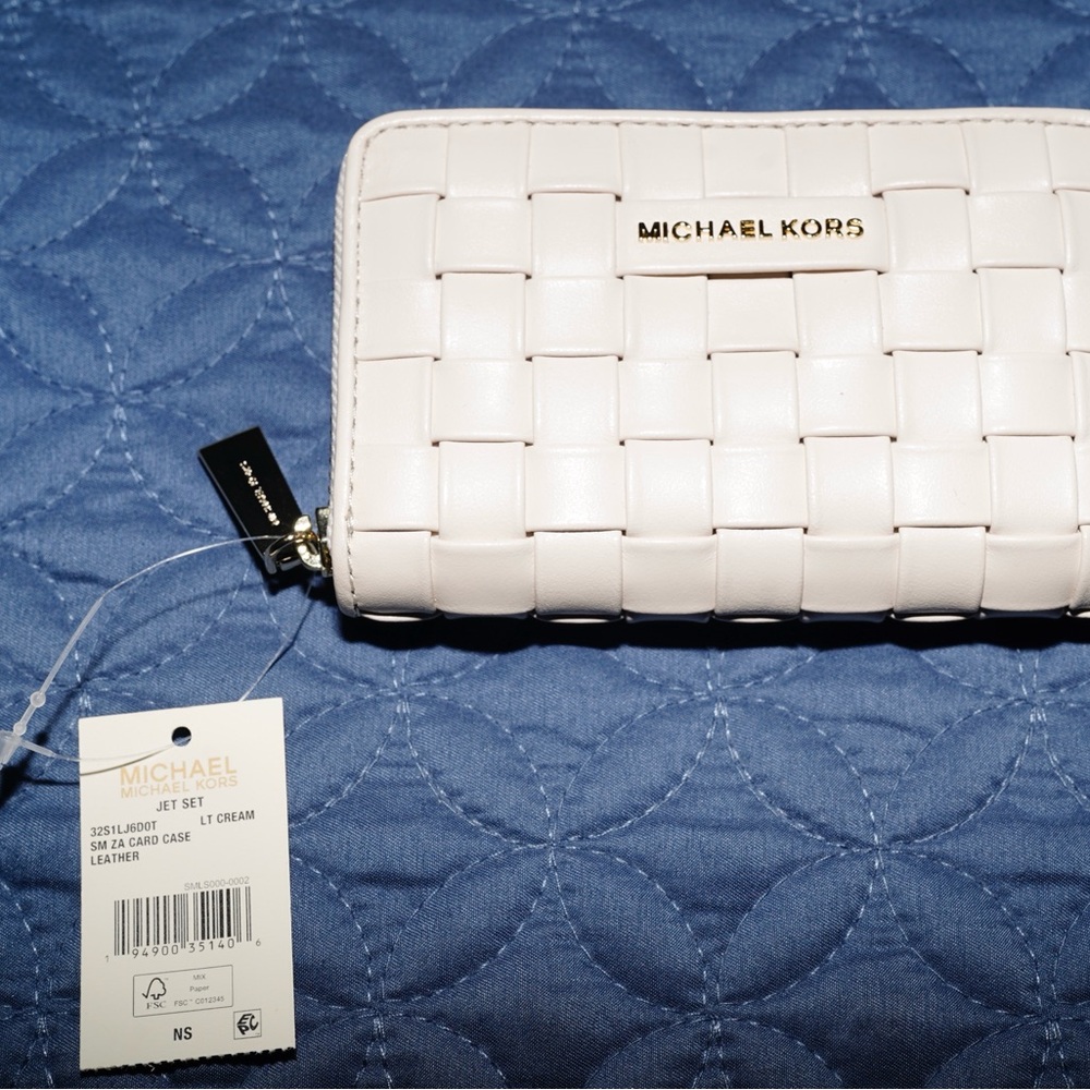 Michael Kors Cream Leather Wallet
